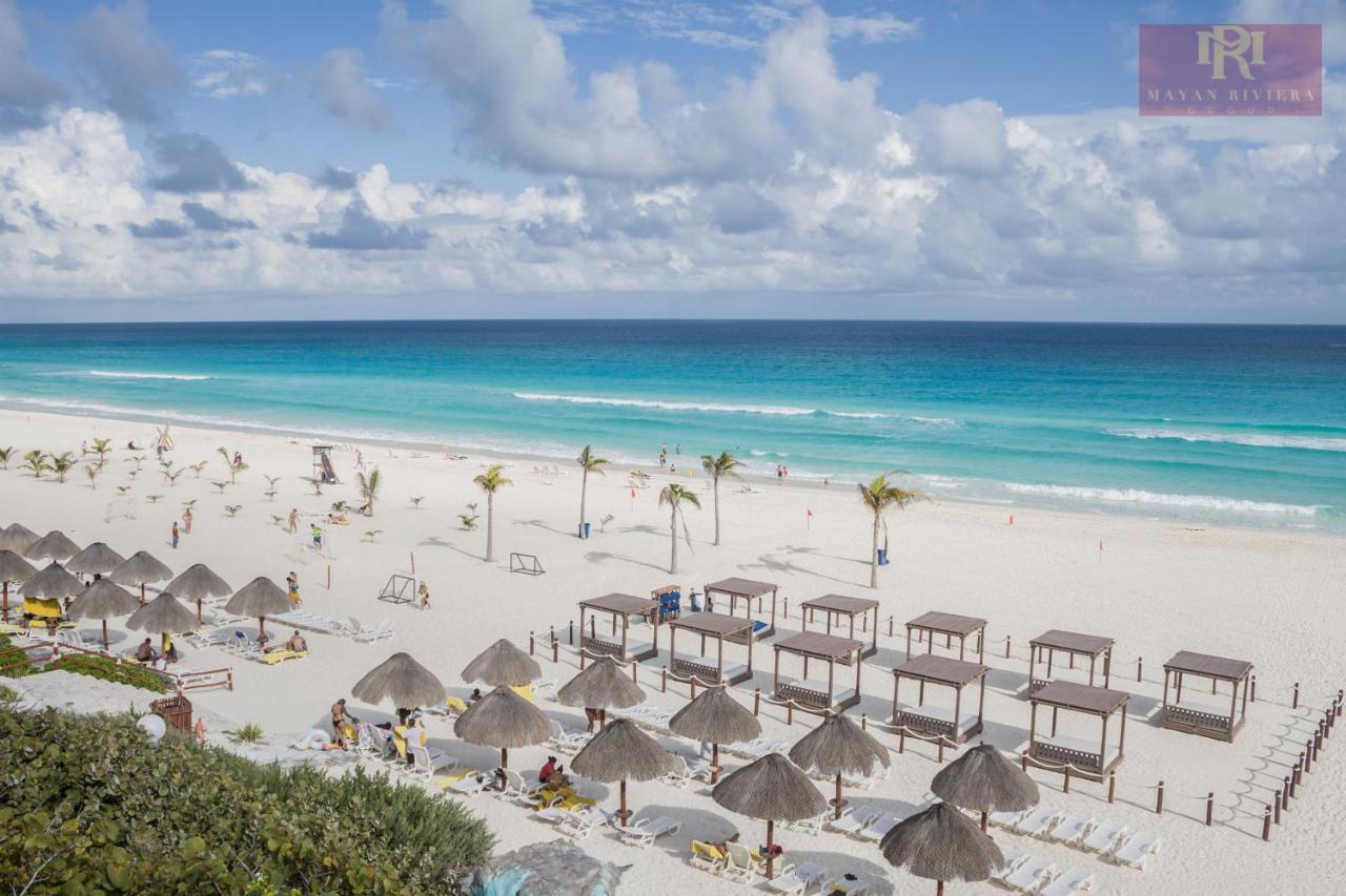 State of the Art Condos en la mejor Playa de Cancun frente a PLAZA LA ISLA Exterior foto